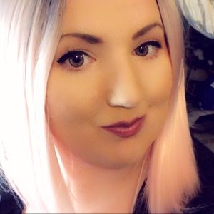 Meet your Posher, Janey